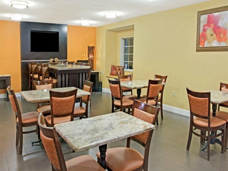 Microtel Inn By Wyndham University Place Charlotte Eksteriør bilde