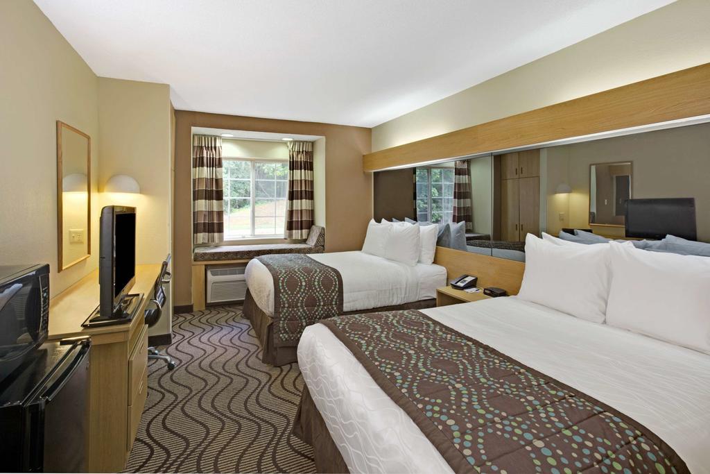 Microtel Inn By Wyndham University Place Charlotte Eksteriør bilde